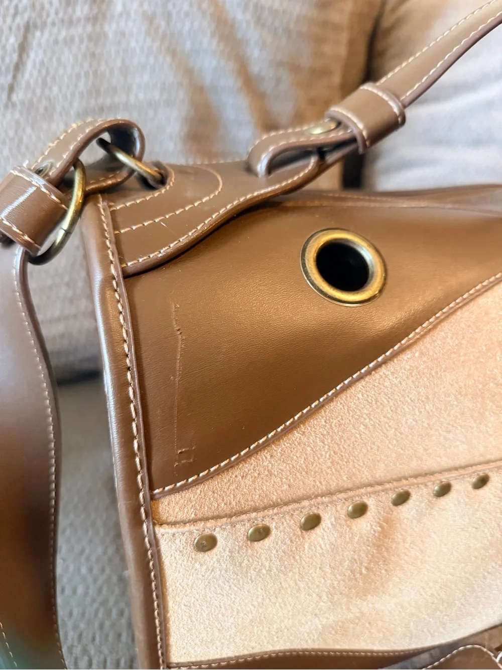 Brown Monkey Appliqué Men’s Travel Bag
